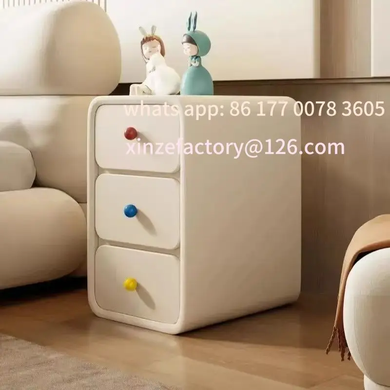 طاولة بجانب السرير كريمية قابلة للتخصيص من الخشب الصلب، خزانة تخزين بجانب السرير مصنوعة من الجلد الصغير والبسيط