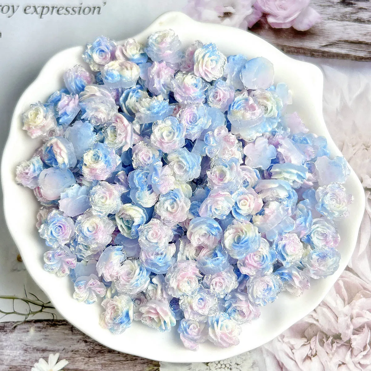 Fleurs en résine tricolores de rêve minimalistes, décorations pour Nail Art, créatif, lumineux, doux, cœur, fleur, Rose, Lotus, breloques pour ongles, DIY