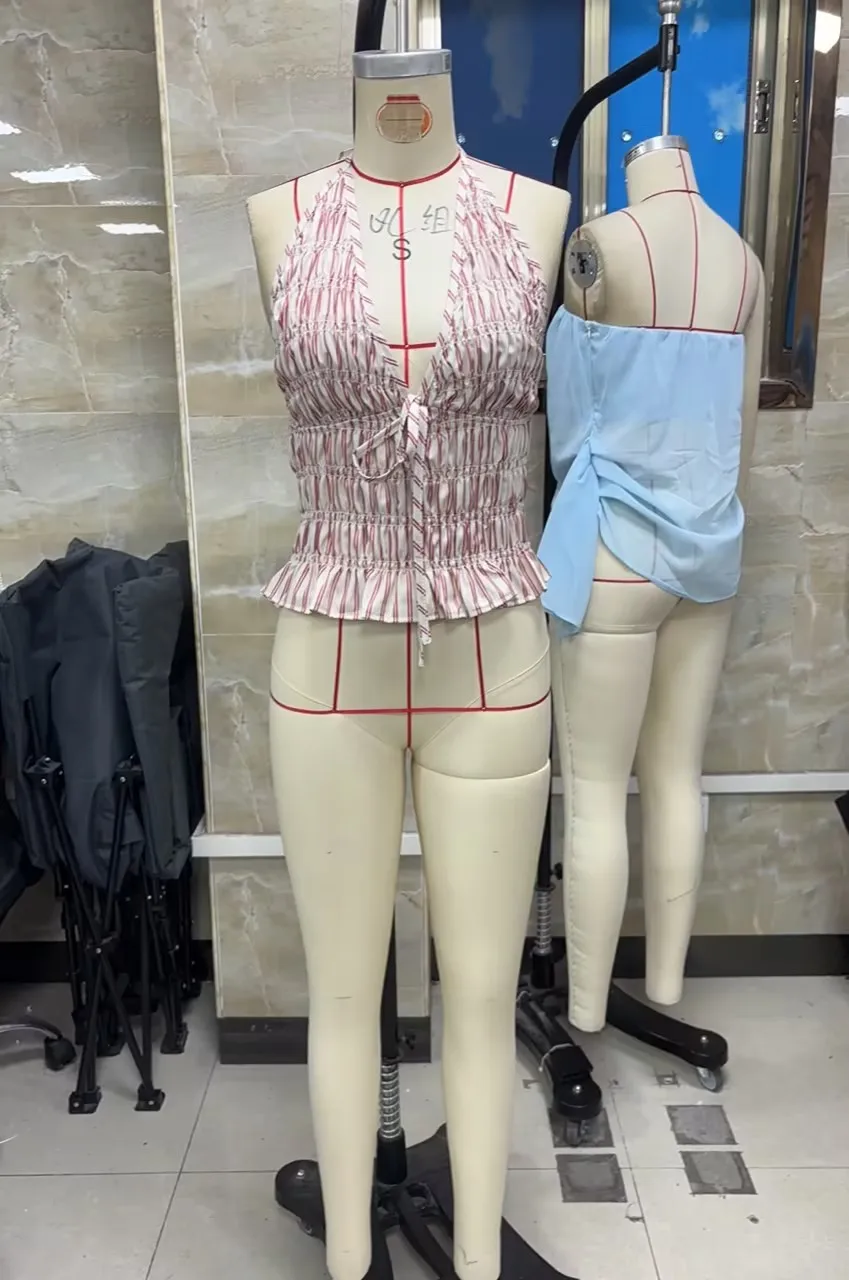 Women's Halter Neck Striped Tops Sleeveless Open Back Slim Fit Flower Tank Tops Smocked Shirts