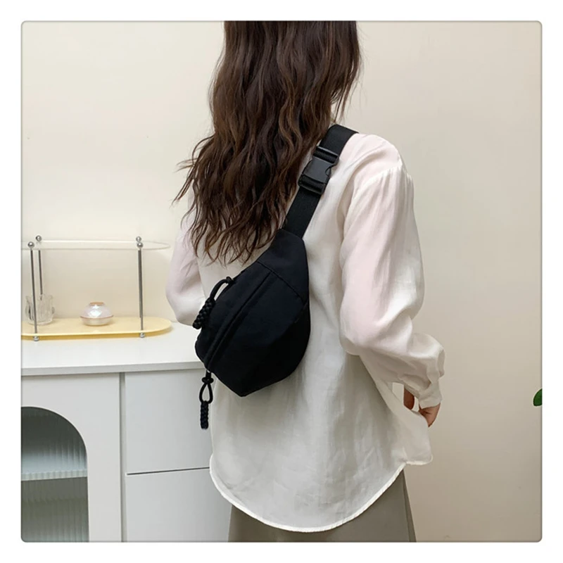 

White and black casual crossbody bag outdoor sports chest bag nylon armpit shoulder bag small bag with zipper simple and adjusta