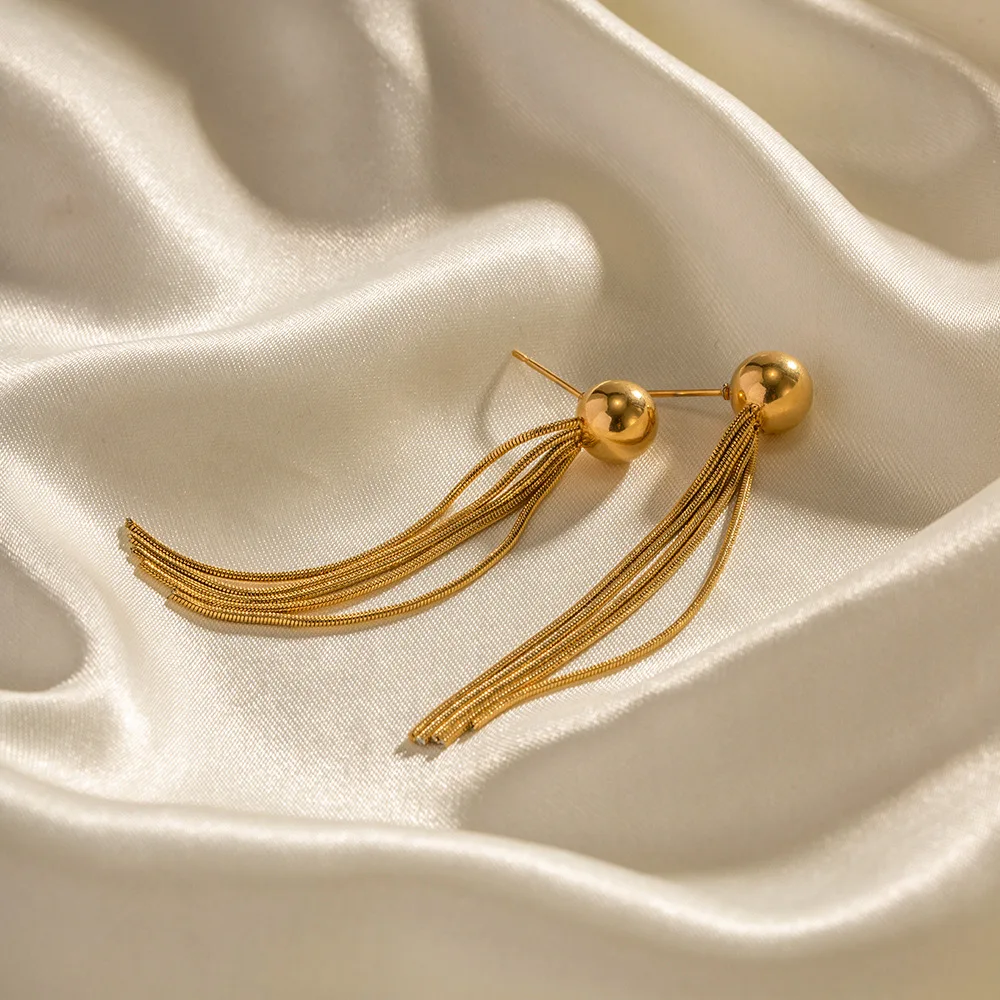 

Серьги-подвески из нержавеющей стали золотого цвета с простым дизайном и кисточками для женщин, модные украшения, стильные женские серьги.