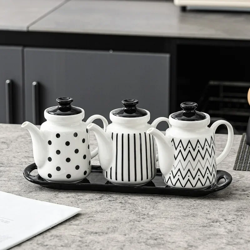 Japan Ceramic Oil Pot Spice Jar Set Creative Vertical Stripe Polka Dot Vinegar Bottle Salt Pepper Shaker Home Kitchen Supplies
