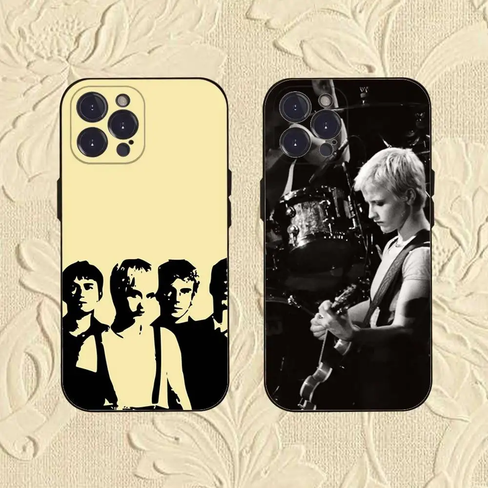 

The Band C-Cranberrie-es Phone Case For iPhone 16,se4,15,14,13,12,11,Pro,X,XS,Max,XR,Plus,Mini Soft Black Cover