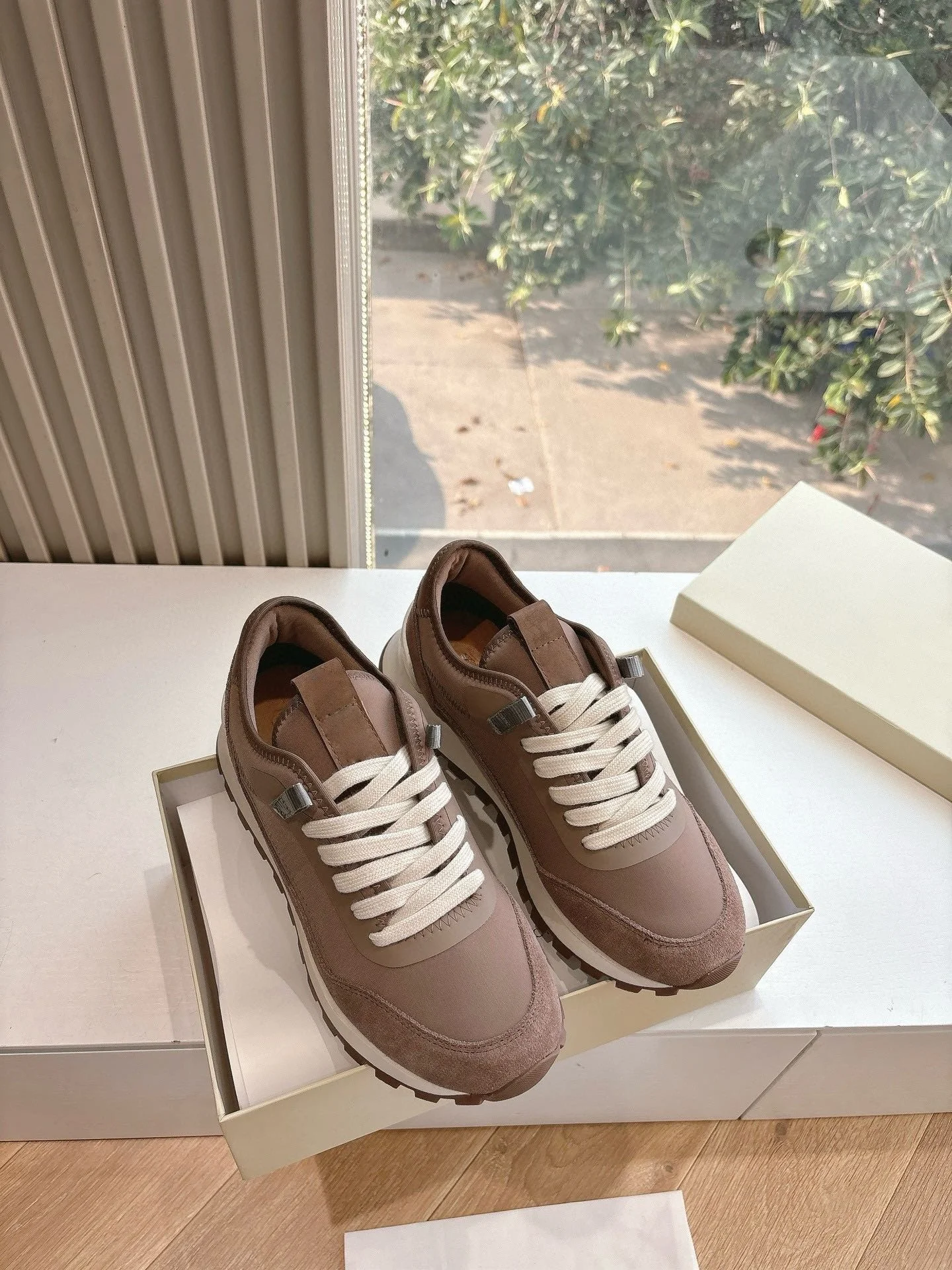 

Зимняя замшевая новая мужская и женская спортивная обувь, роскошная толстая подошва, супер удобная дышащая уличная обувь, супер облегающая повседневная одежда, вкус