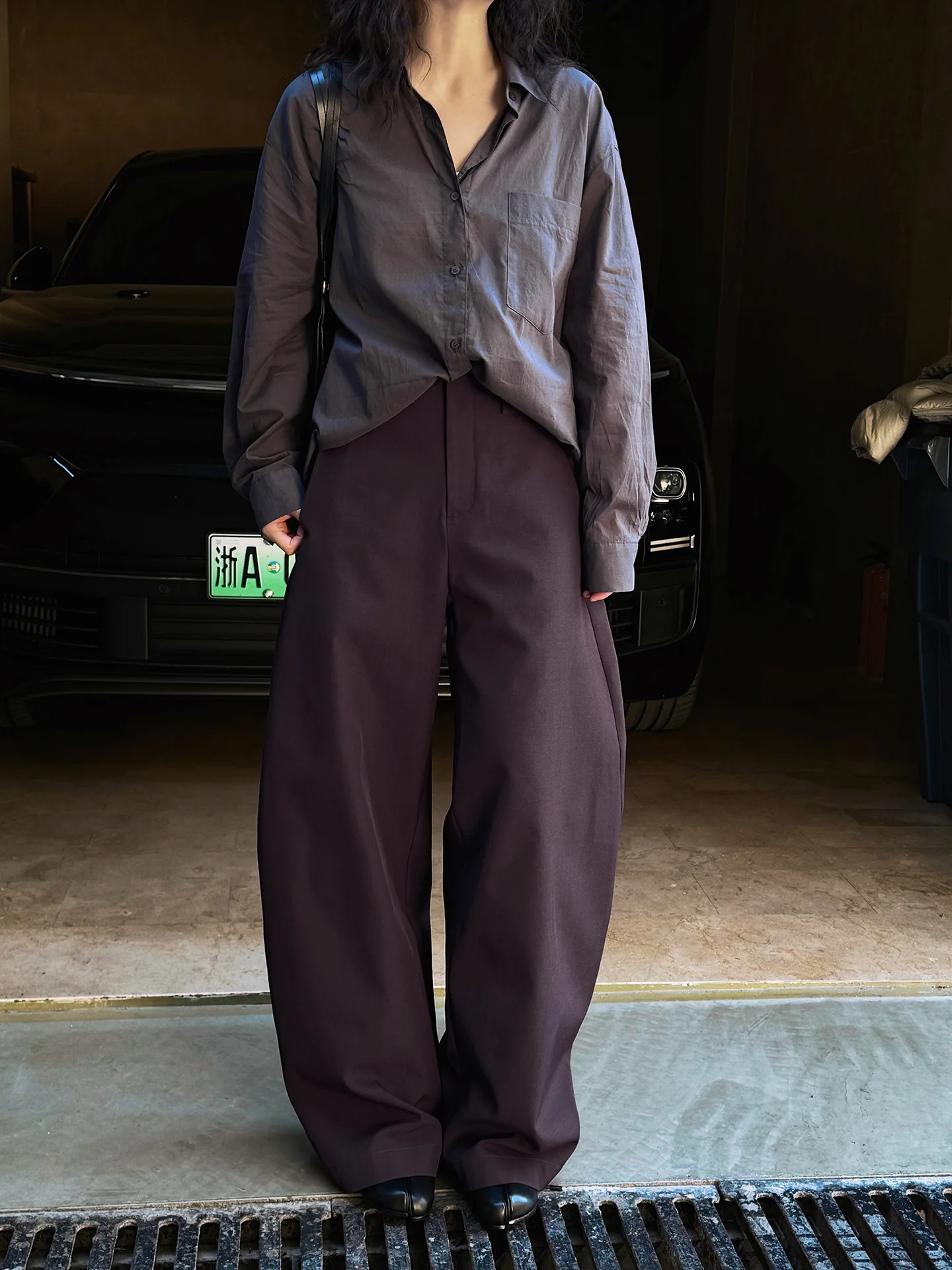Old Money Style Scimitar Silhouette Pant Loose Fit High Waist Slimming Commuter Trousers For Women