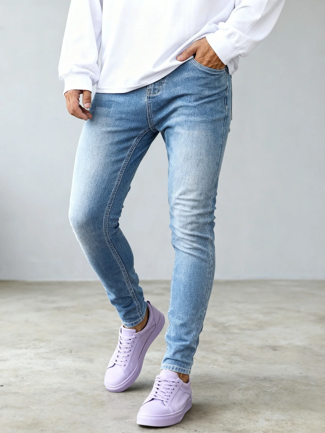 

Casual Blue Men's Original Slim Jeans Pants Y2K Drip Vibe Daily Denim Trousers No accessories or belts included
