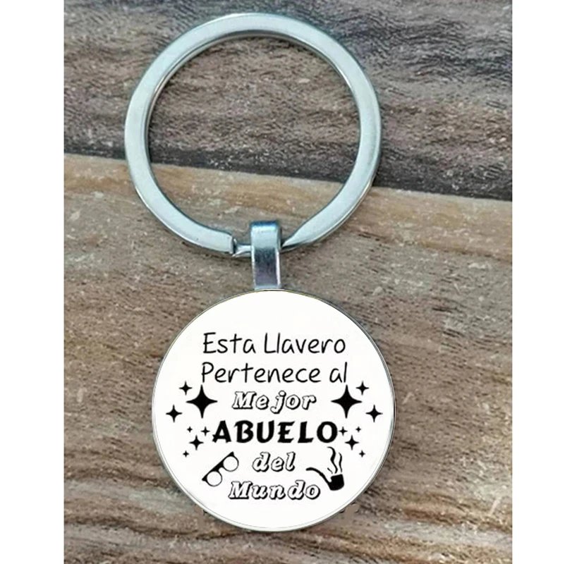 Keychain with Spanish language information, charming style keyring, perfect gift for grandparents, birthdays, Thanksgiving