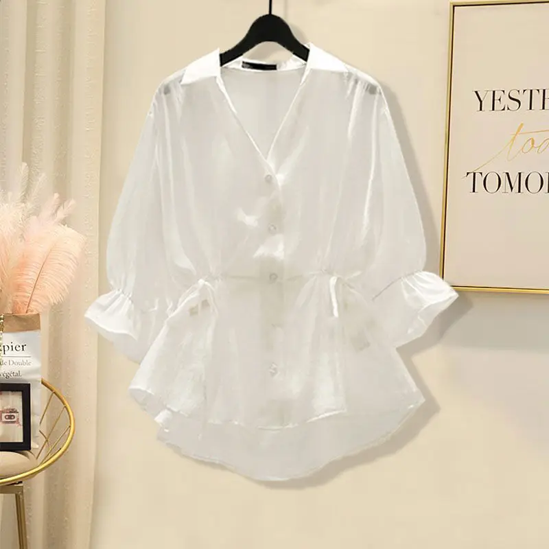 Large Size Spring and Summer Suit Women 2022 New Design Sense of Foreign Style Shirt Thin Denim Skirt Two Piece Set Women's Suit