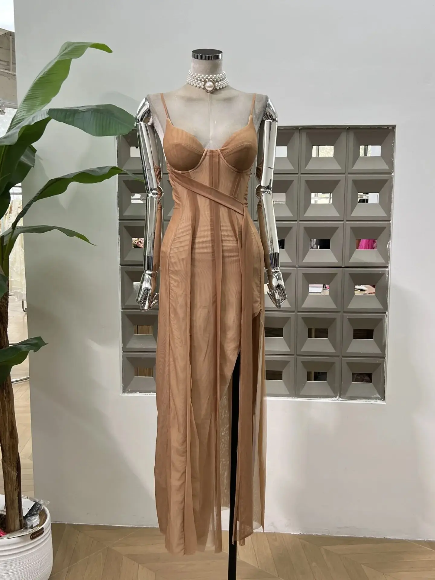 French Chic Slim Fi… - image