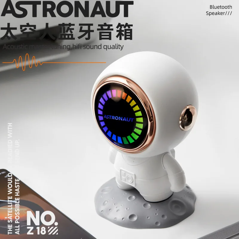 

Astronaut Creative Wireless Bluetooth Speaker Desktop High Sound Bass Cannon Portable Outdoor Charging Small Speaker Gift
