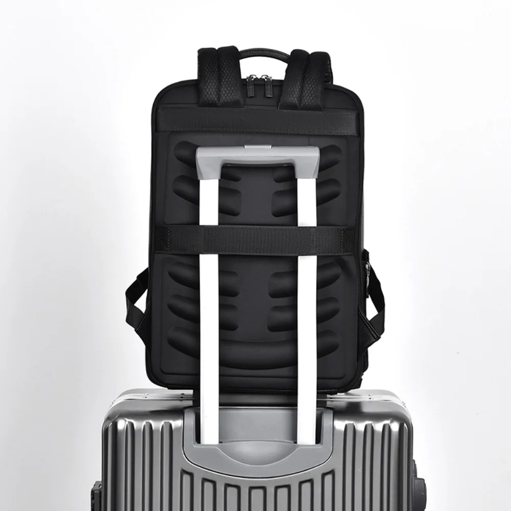 حقيبة ظهر رجالية من جلد البولي يوريثان بشحن USB حقيبة تنفيذية عصرية للمكتب والسفر والكمبيوتر المحمول والمكتب والأعمال حقيبة ظهر كاجوال