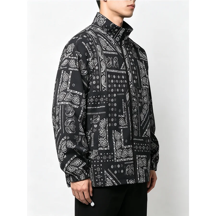 Bandana Print Men's Windbreak Graphic Jacket Soft Fashion Polyester Thin Hip Hop Varsity Y2K Male Coat for Spring SummerA1