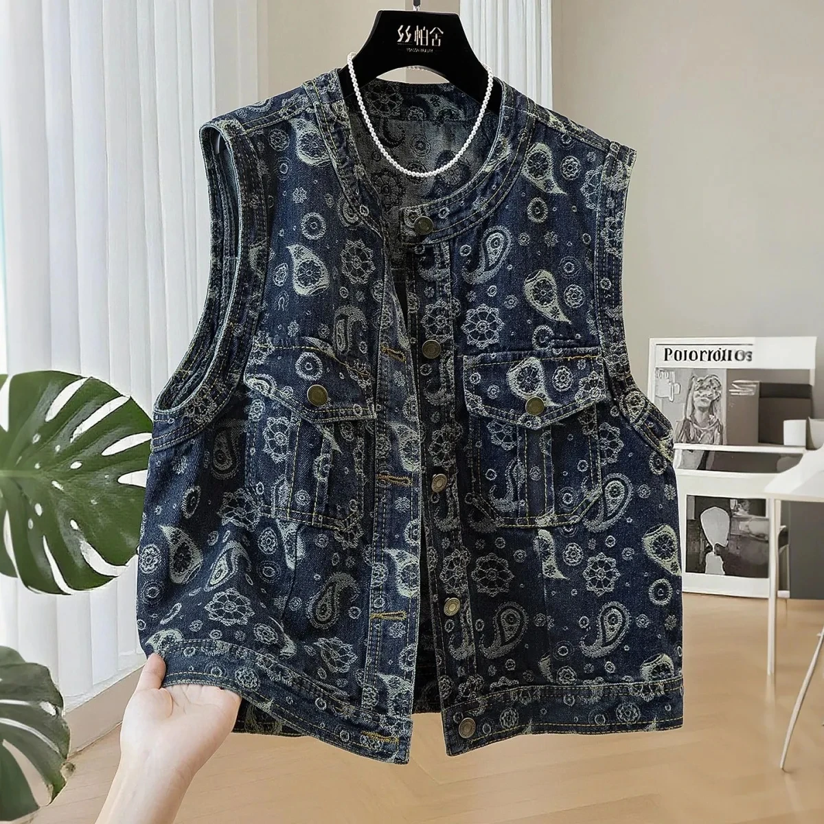 

Осень 2024, женский свободный крой, круглый джинсовый жилет, дизайн с талией, многослойный неизоляционный круглый жилет из полиэфирного волокна