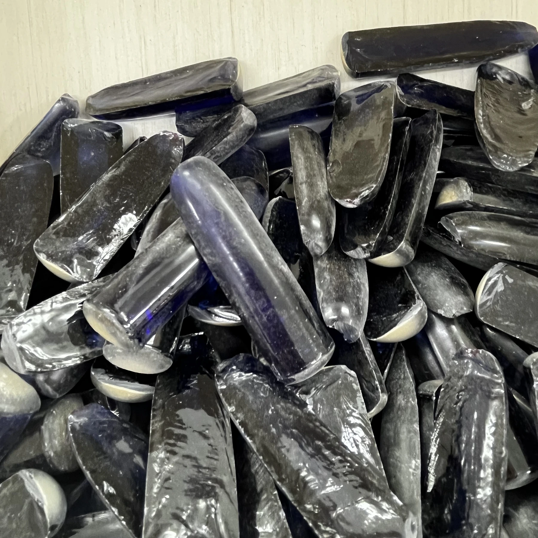 200g/lLot Uncut 33# 34# Synthetic Corundum Blue Sapphire Rough Material