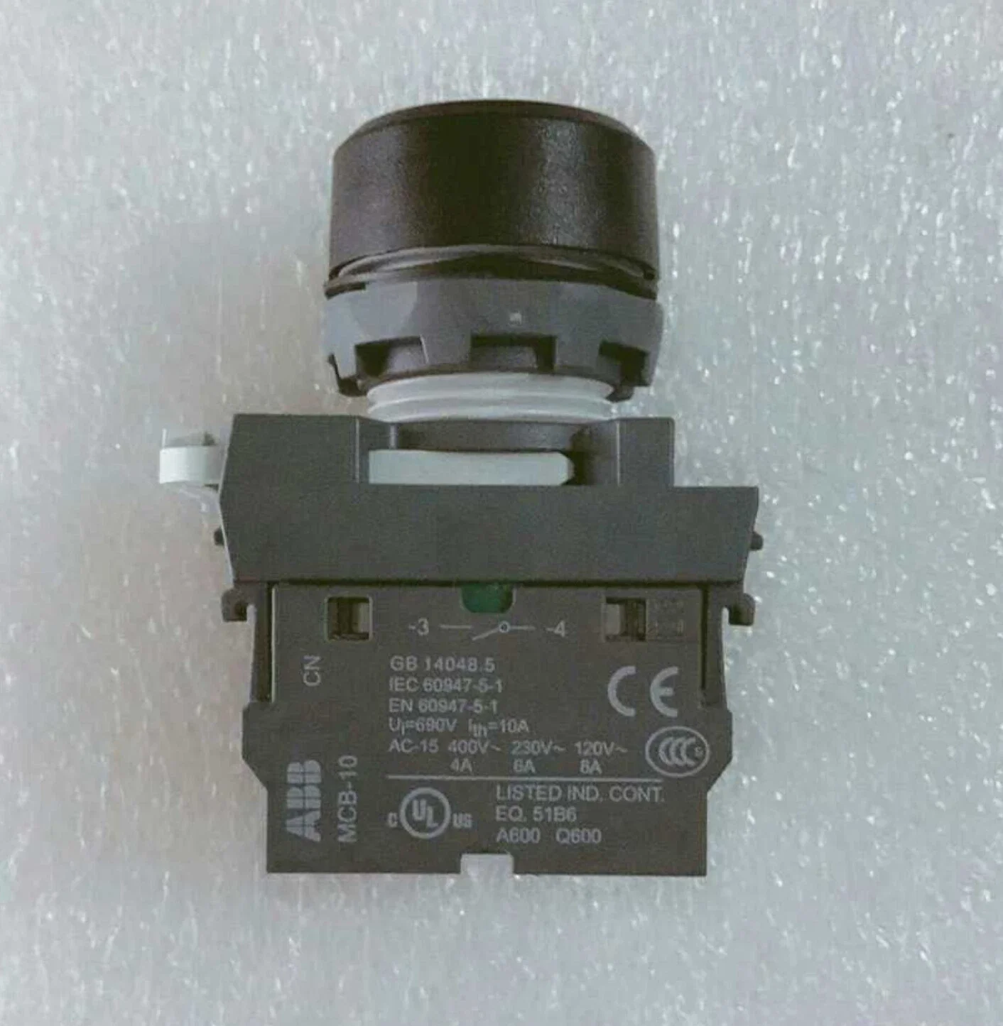 MP1-41G-10 10224244 1SFA611100R4112 pushbutton switch