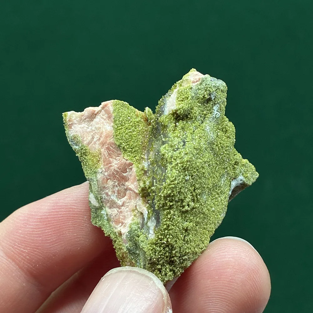 A0-1A 1PCS 100% Natural Green potassium feldspar Epidote Stones and Crystals Healing Crystals Quartz Gemstones - Image 2