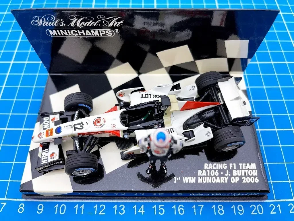 Minichamps 1:43 F1 RA106 زر 2006 المجر محاكاة طبعة محدودة الراتنج المعادن ثابت سيارة لعبة مجسمة هدية