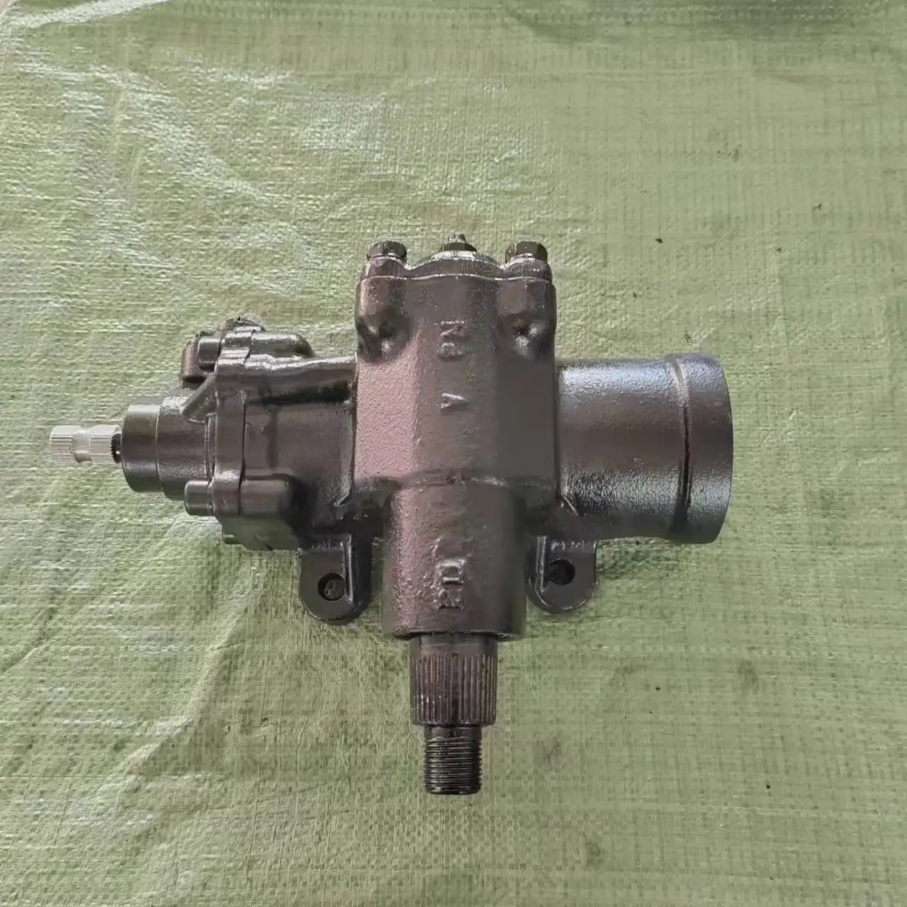 Boîte de direction assistée reconditionnée Cardone 27-7616