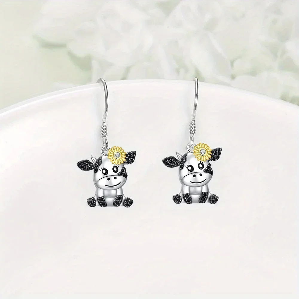 Fashion 2pcs Cute Cartoon Cow Earrings Birthday Christmas Gifts Anniversary Party Gifts, Jewelry Niche Style Hot List, Best-sell