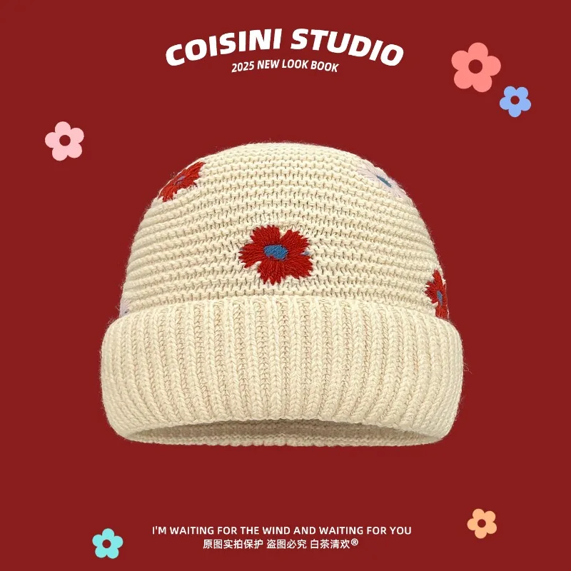 

Korean Version of Sweet Flower Embroidery Knitted Hat Women's Autumn and Winter Warm Versatile Big Head Dome Skull Beanie Cap