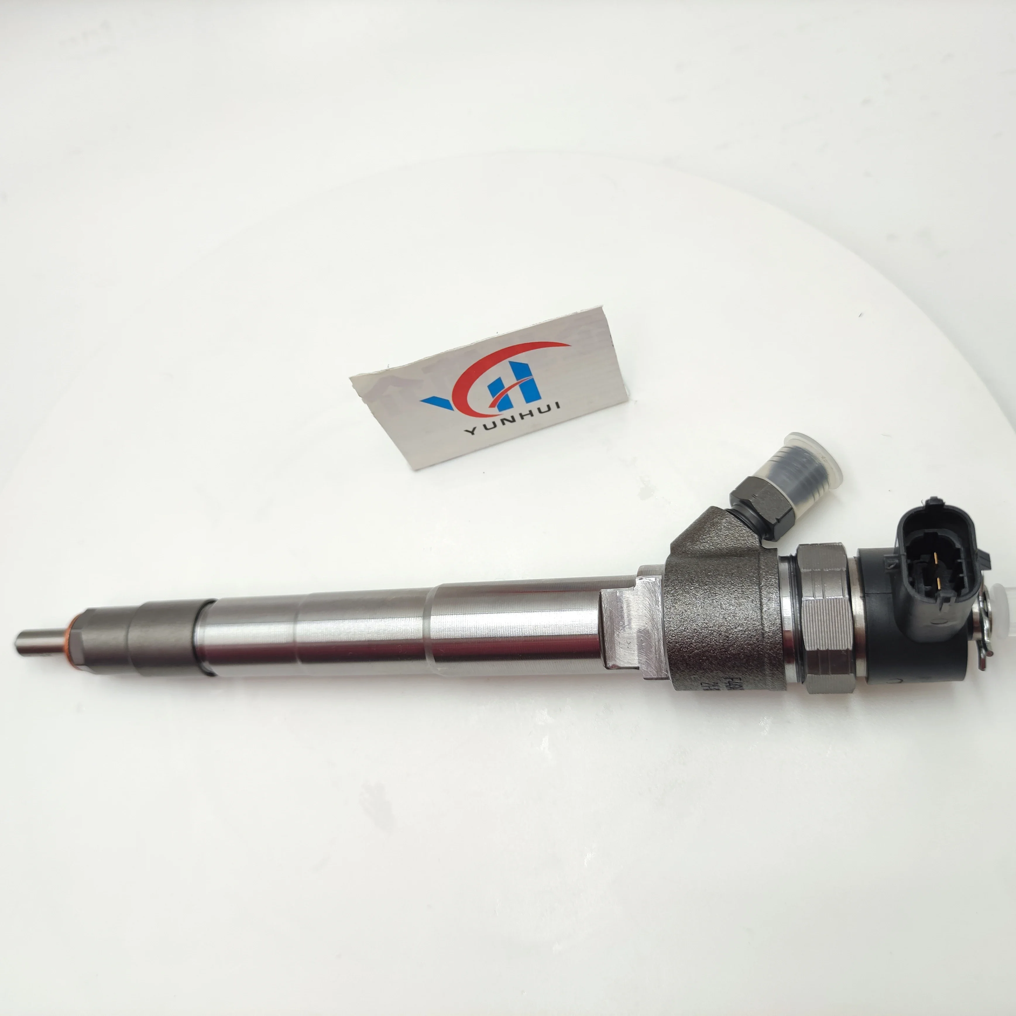 Diesel Common Rail Fuel Injector 5309291 5258744 0445110376 0445110594 For Foton ISF 2.8