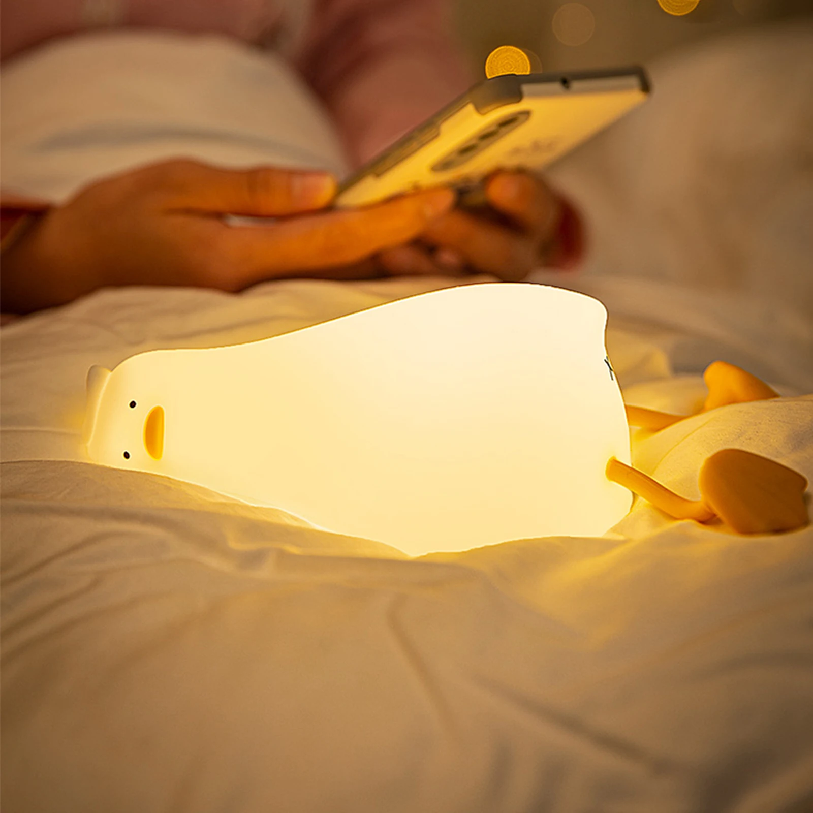 Cute Duck Night Light Warm White Night Light with Touch Sensor 3 Light Brightness Soft Silicone Animal Night Lamp Phone Holder