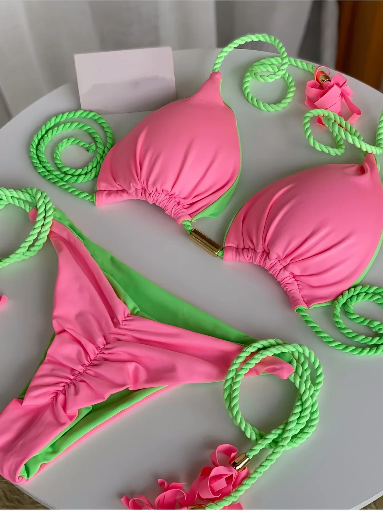 2025 セクシーな無地ツーピース三角水着女性水着編組ロープビキニセットビーチ水着ブラジル Biquinis