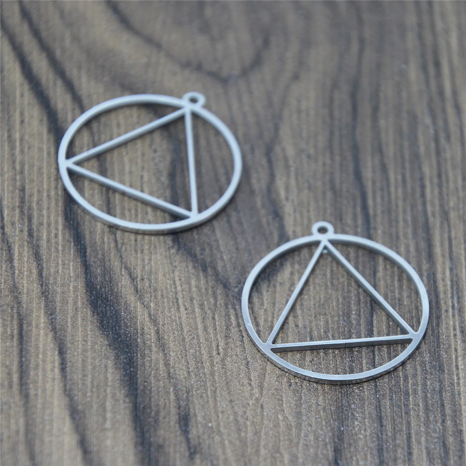 5pcs/lot Alcoholics Anonymous Symbol Pendant Stainless steel Eminem Logo Triangle in Circle Emblem Medallion Charm pendant 25mm