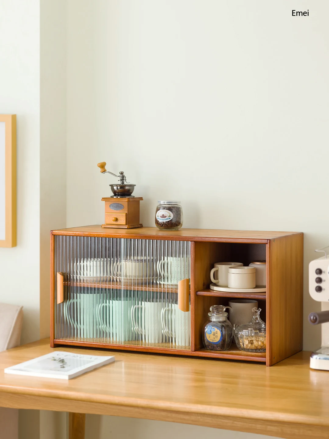 

Dust cup holder Glass rack water coffee cup mug rack Desktop storage box