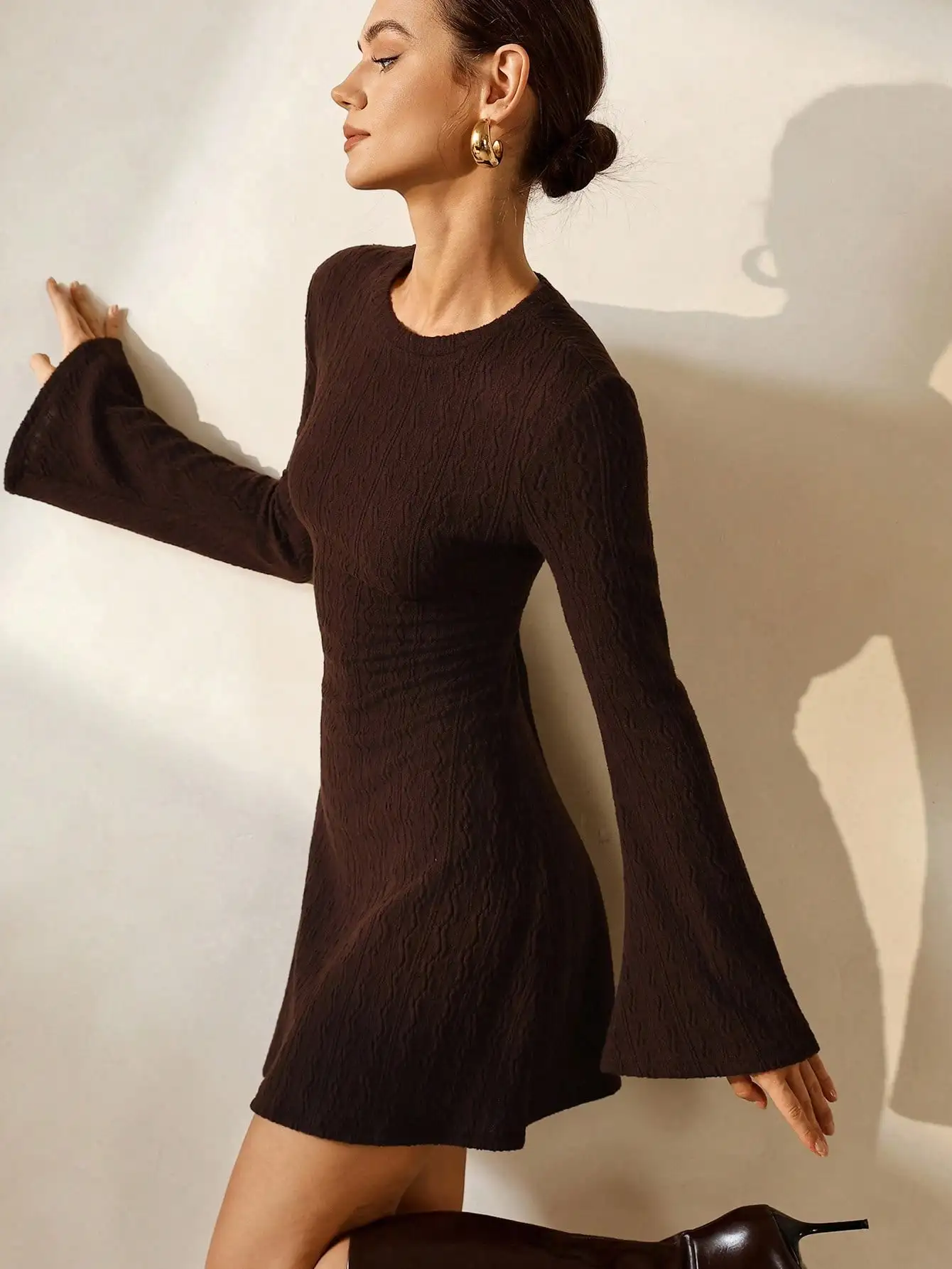

Women's Brown Ribbed Knit Dress with Flare Sleeves, Round Neck, Bodycon Fit for Party, Office, Fall Winter Occasions