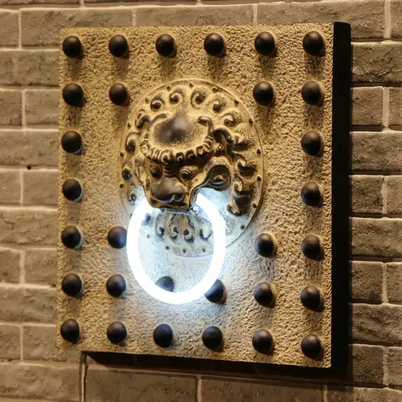 Retro relief lamp, Chinese wind and warring states wall lamp Xianglong Zunlong courtyard lamp
