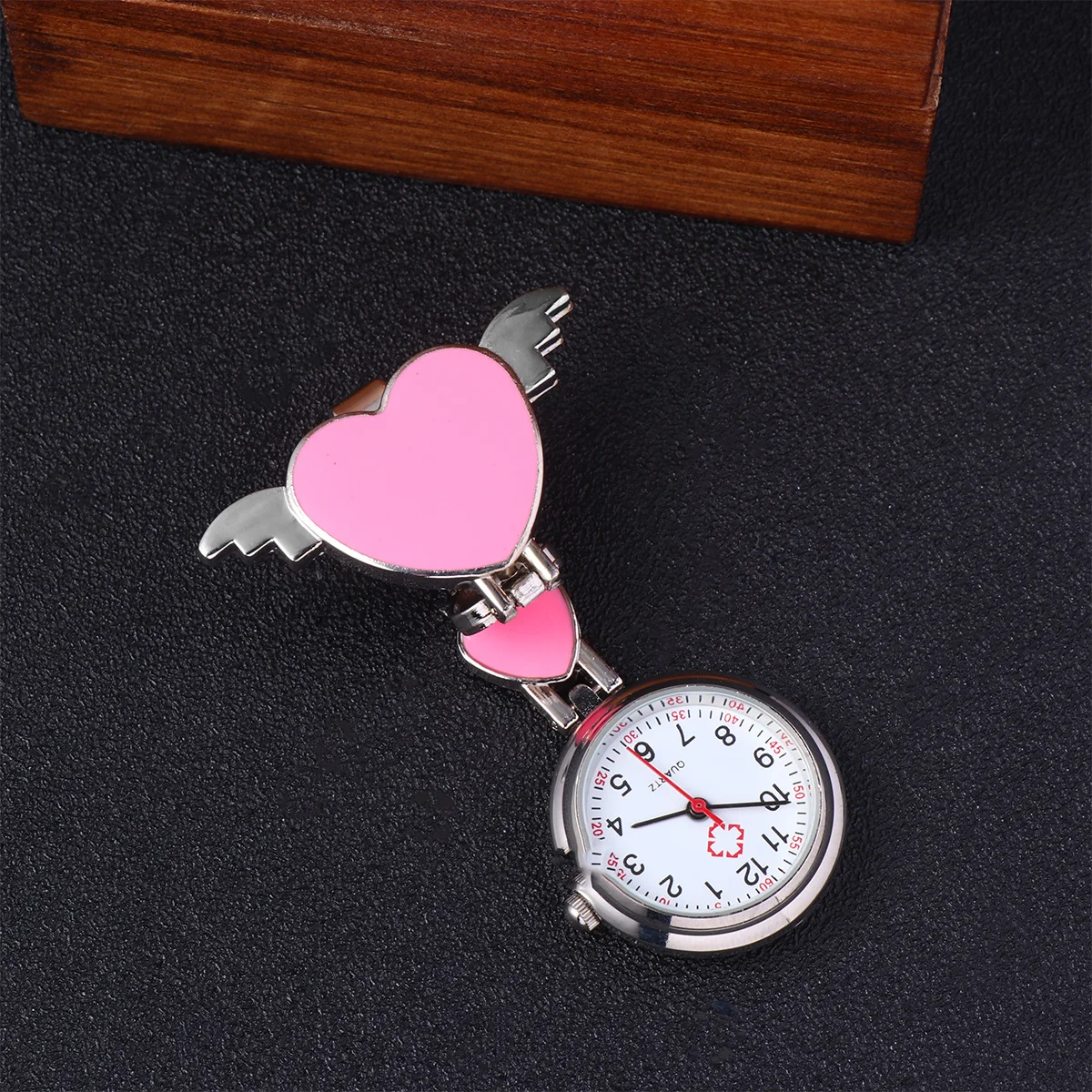 Creative Nurse Hanging Watch Doctor Hanging Watch Fashion Hanging Watch Doctor Pocket Watch for Decor Use (Pink)