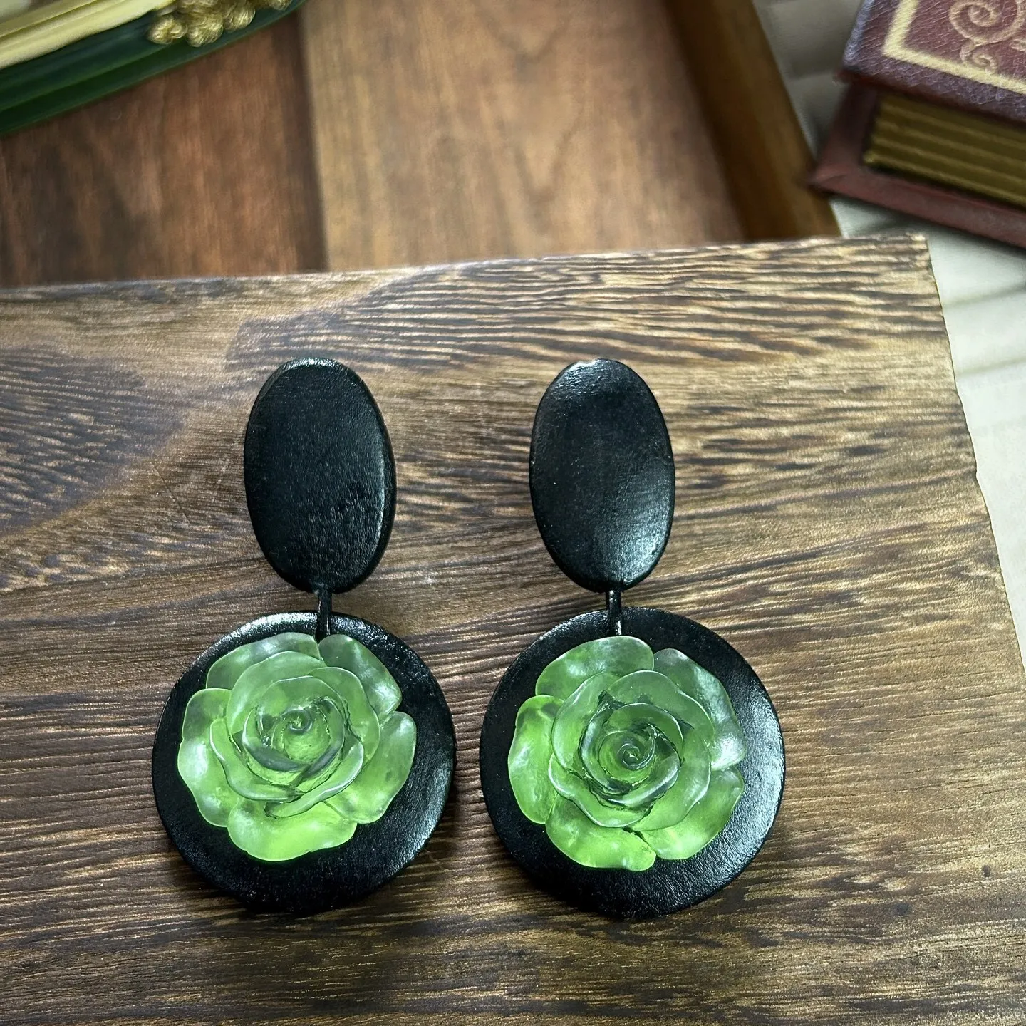 Monies wind wooden handmade earrings green matte jelly glazed flower exaggerated personality big earrings 925 silver needle