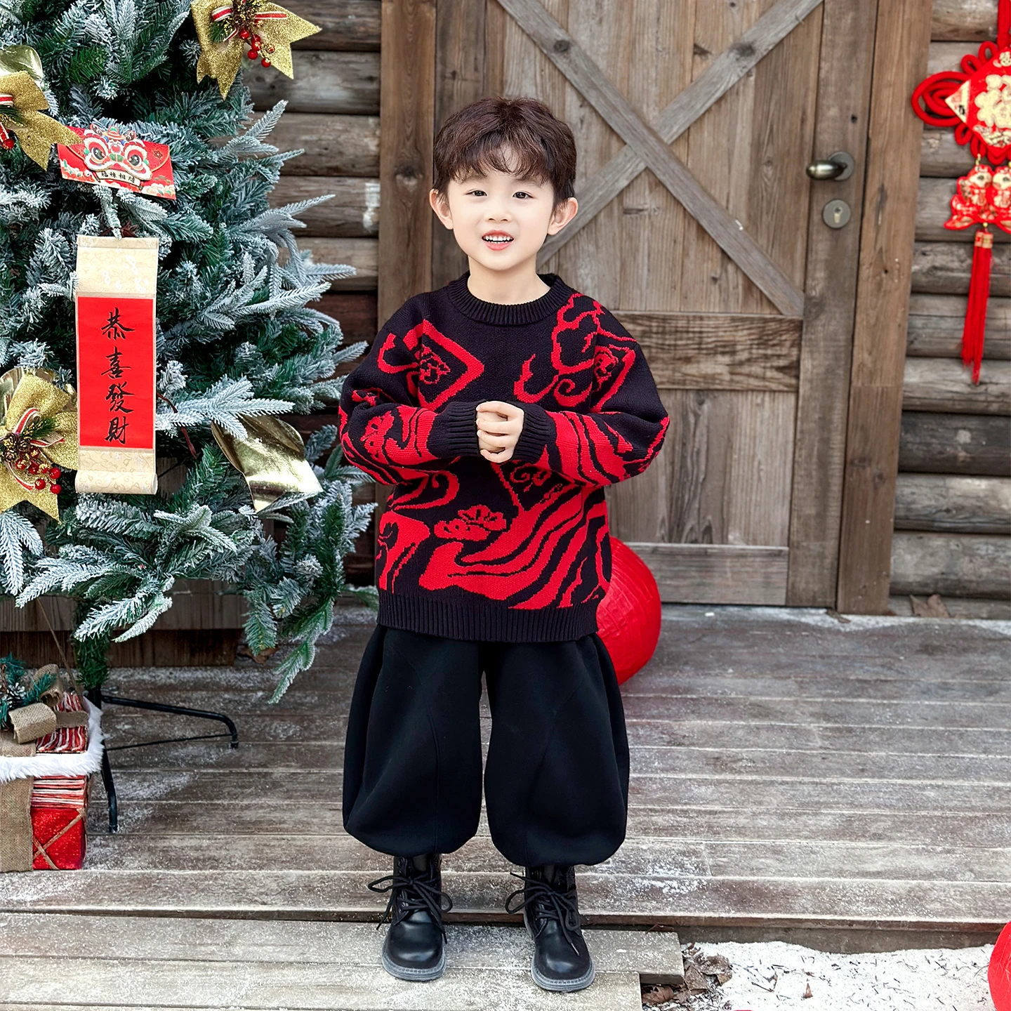 

Утепленный осенне-зимний вязаный свитер для мальчиков 2025: Модный корейский стиль, красный, молодежный, с животным принтом, теплый