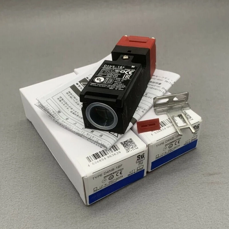

Датчик безопасности для дверей D4NS-1BF, новый, в коробке. Быстрая доставка.