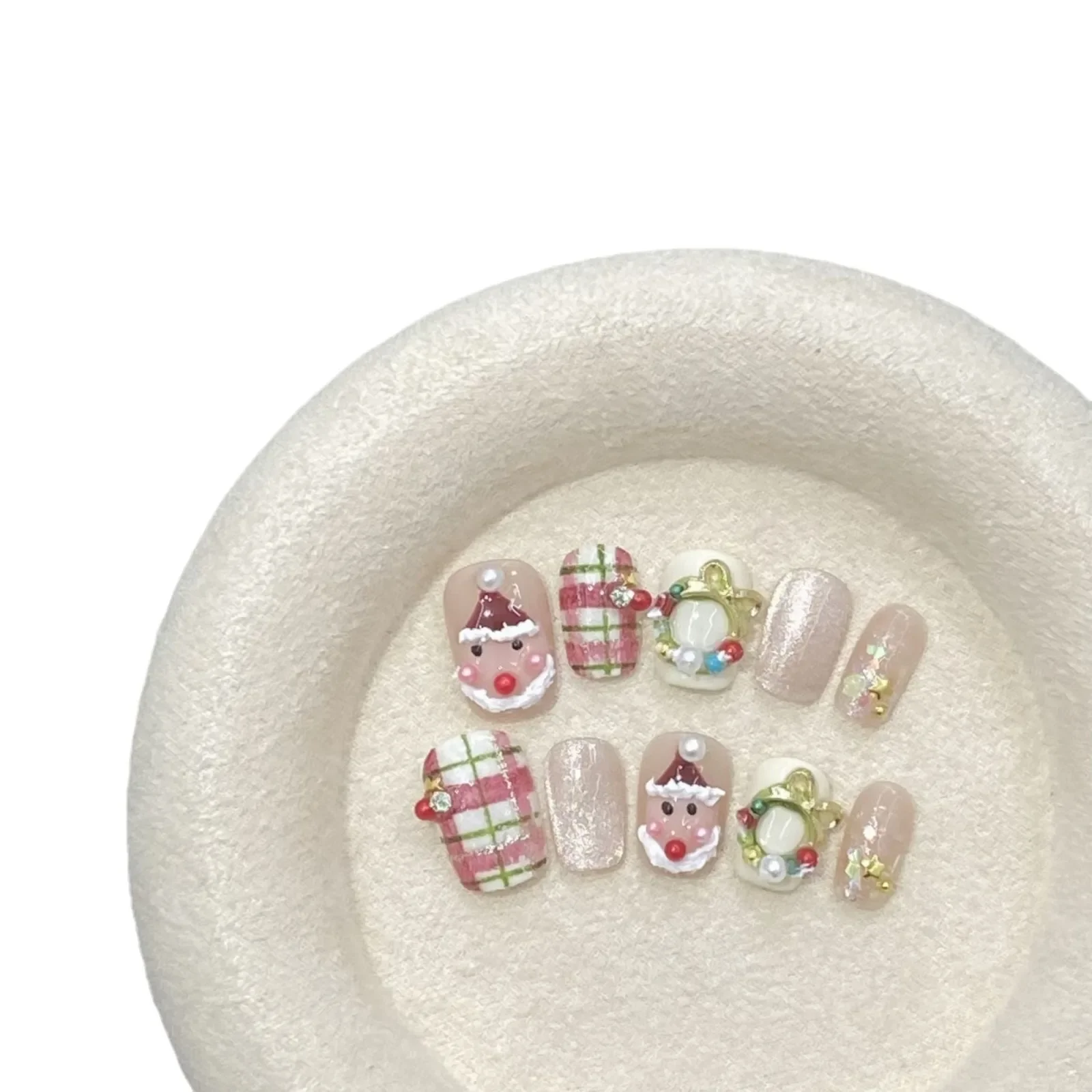 10 Pieces Christmas Press On Nails Handmade White Beard Santa Claus Plaid Pearl Wreath Short Fake Nail Patches Removable