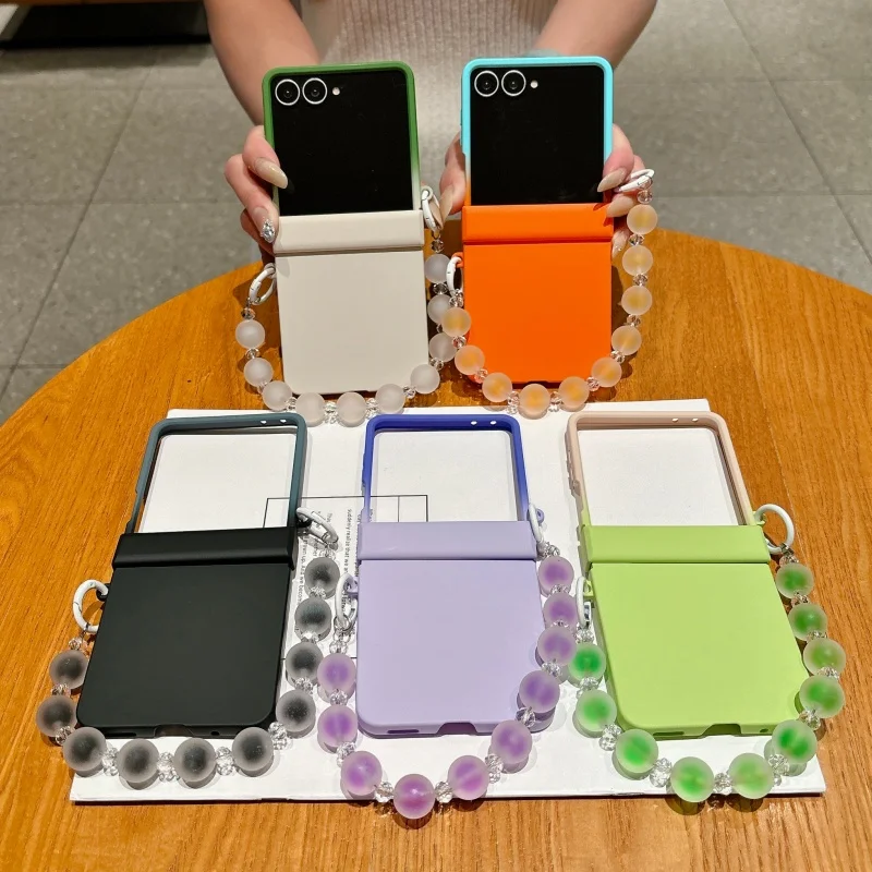 Fashion Collision Color Cute Phone Case For Samsung Galaxy Z Flip 8 7 6 5 4 Z Flip7 Flip6 Cover with Chain Hinge Cases Hard Capa
