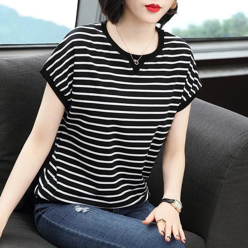 Vintage Plus Size Striped Tops Tees Summer New Short Sleeve O-Neck Loose All-match Casual T Shirts Fashion Office Women Clothing