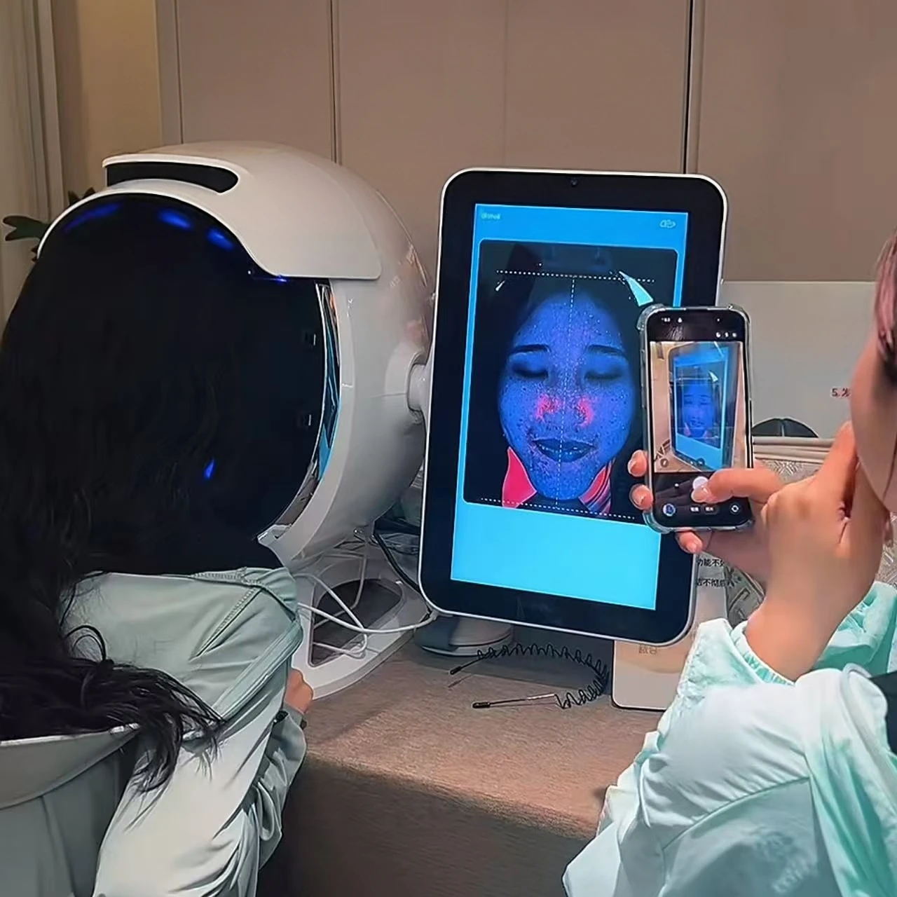 True Pro AI 3D Skin Analyzer Desktop Facial Scanner with 28MP HD Camera & Multi-Language Support for OEM Beauty Salons