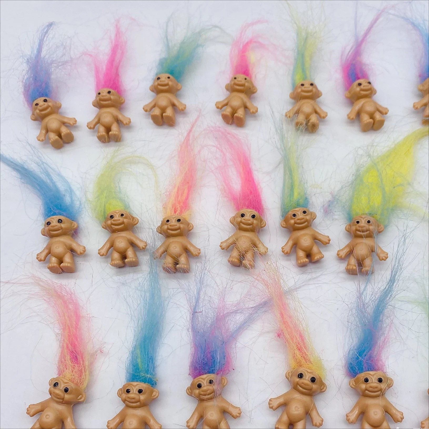 20pcs Troll Dolls, Vintage Trolls Lucky Doll Figures, Chromatic Adorable Cute Little Guys Collection, Party Favors, Halloween.