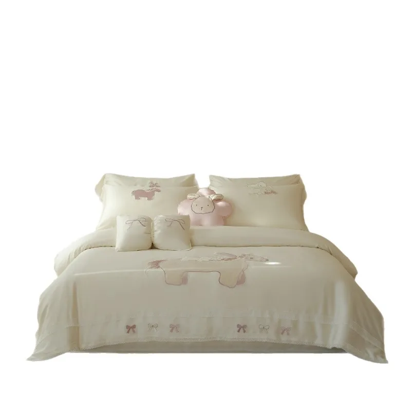 Silk Patch Embroidery Four-piece Set Class A Maternal and Infant Grade Skin-friendly Simple Healing Bedding