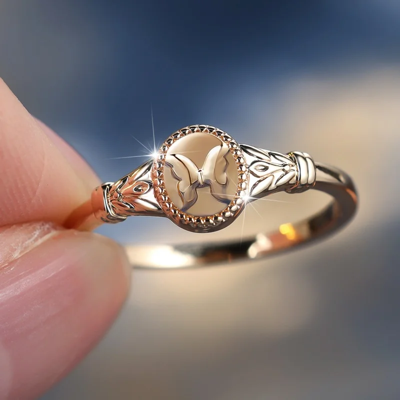 Light Luxury Rose Gold Retro Butterfly Relief Ring, Elegant and Niche Design, Carved Border, Versatile and High-end Jewelry