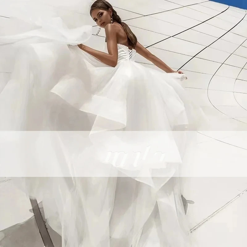 Eleganti abiti da sposa semplici per le donne abiti da sposa senza maniche a trapezio abiti in Tulle a strati per abiti da festa formale De Novia