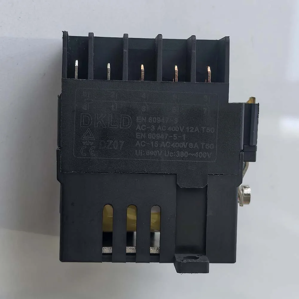 DKLD DZ07 10Pins AC400V 12A Electric Relay 4NO Electromagnetic Switch with Power Failure and Undervoltage Protection Function