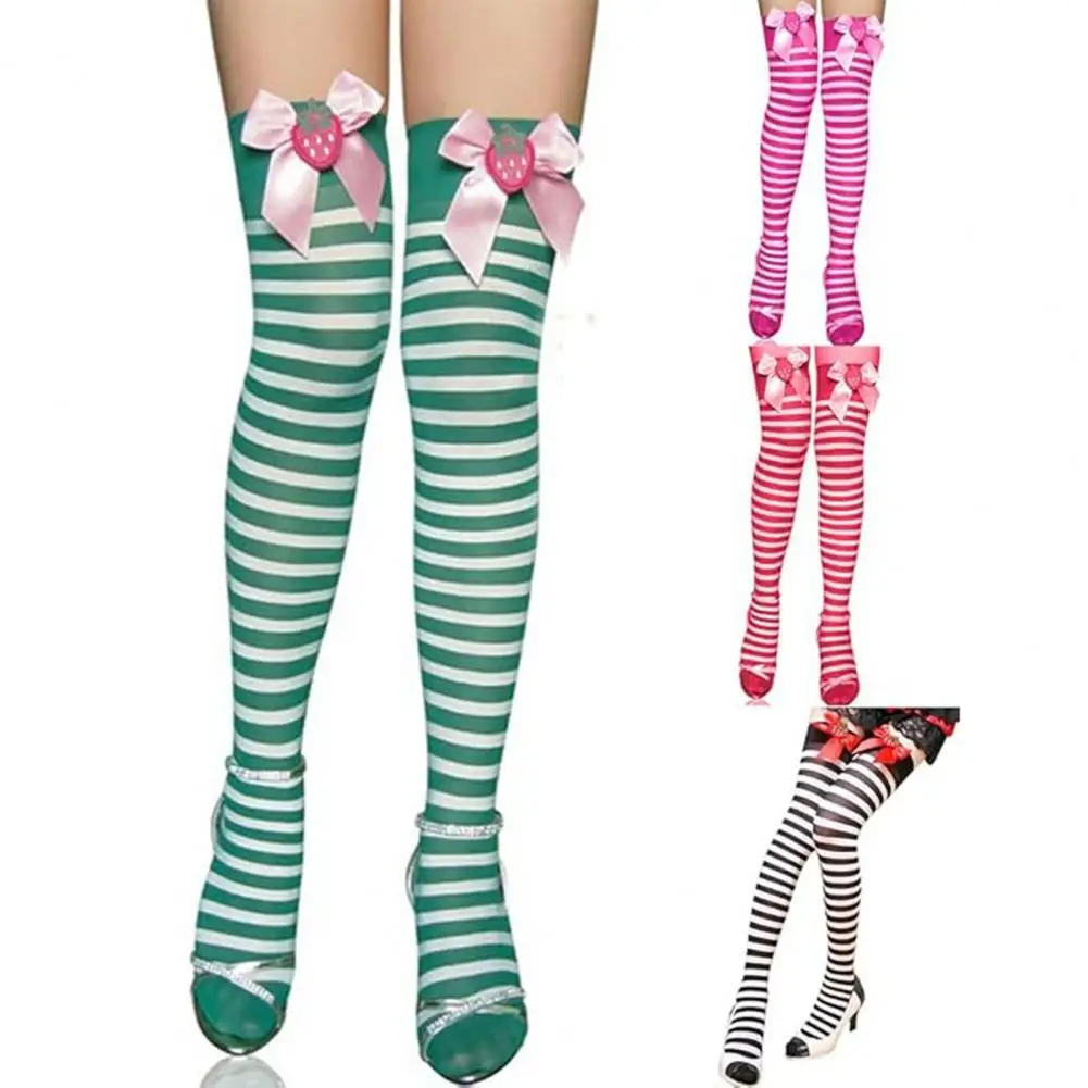 1 par de medias navideñas para mujer, calcetines hasta la rodilla a rayas con bloques de colores, decoración de lazo, medias ajustadas para actuaciones, calcetines largos para Cosplay