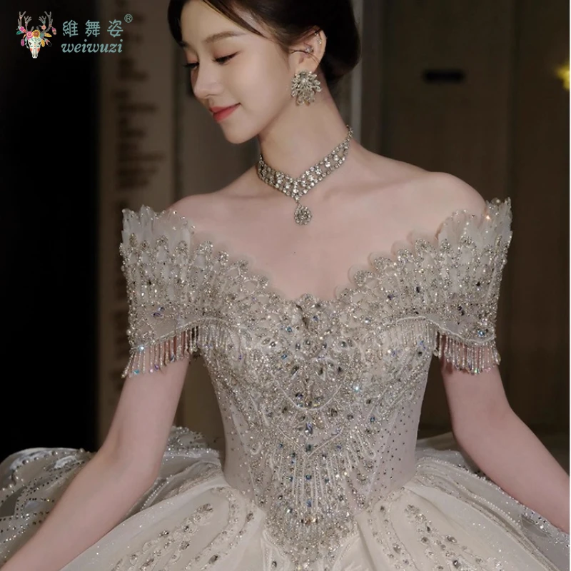 高級プリンセスドレス、ボールガウン、クリスタル、豪華なビーズ刺繍、2025年ラグジュアリーブライダルウェディング、オフショルダー、メインウェディングドレス