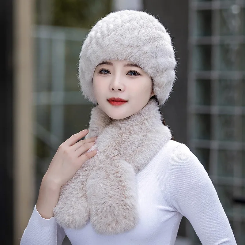 New warm fur hat for women in autumn and winter fashionable ear-protecting scarf set middle-aged elderly mothers