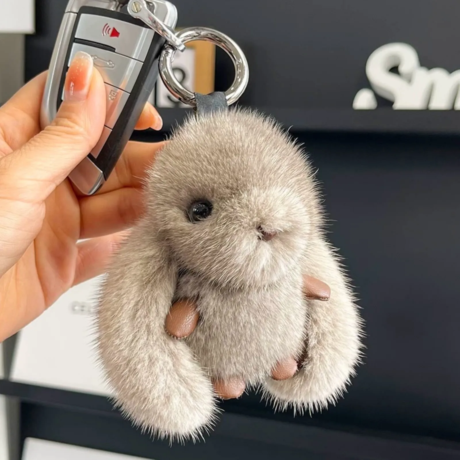 Fluffy Rabbit Fur Big Ears Bunny Keychain Plush Soft Cute Animal Bunny Doll Key Ring Bag Charm Backpack Decoration Accessories