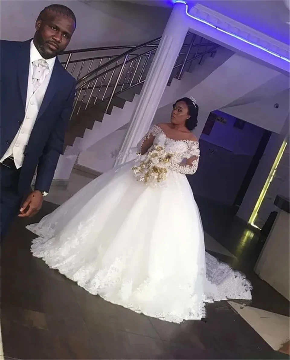 Princess Ball Gown Lace Appliques African Wedding Dresses 2026 Vintage Long Sleeves Beaded Lace Up Bridal Gowns Vestido De Novia