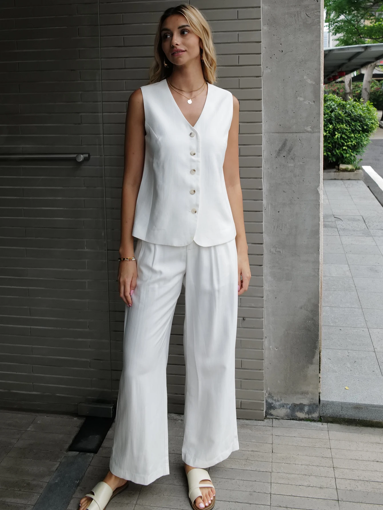 2024 Summer Fashion White Vest Pants sets